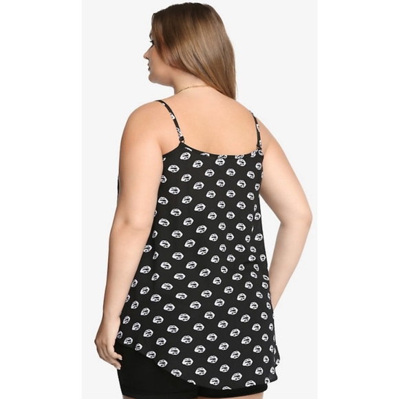 Torrid 2X Plus Size Lip Print Black & White Georgette Sheer Edgy Tank Top Blouse - Picture 6 of 10